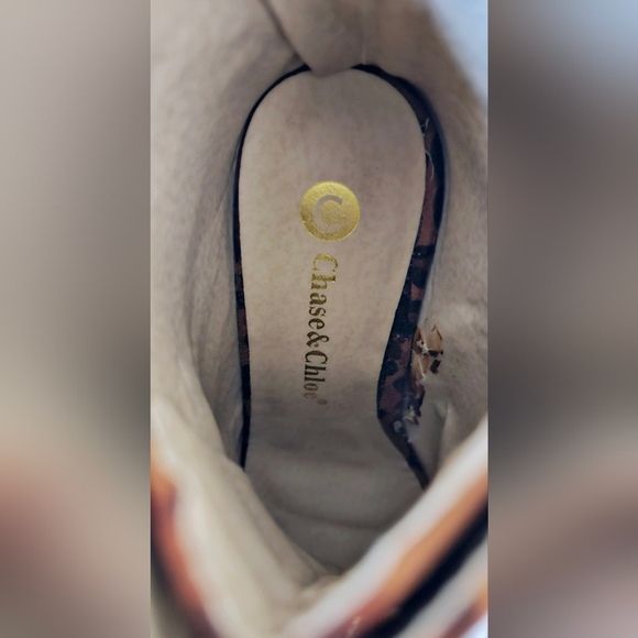 Size 7 Chase & Chloe Leopard Print Lace-Up Stiletto Booties - Picture 9 of 9